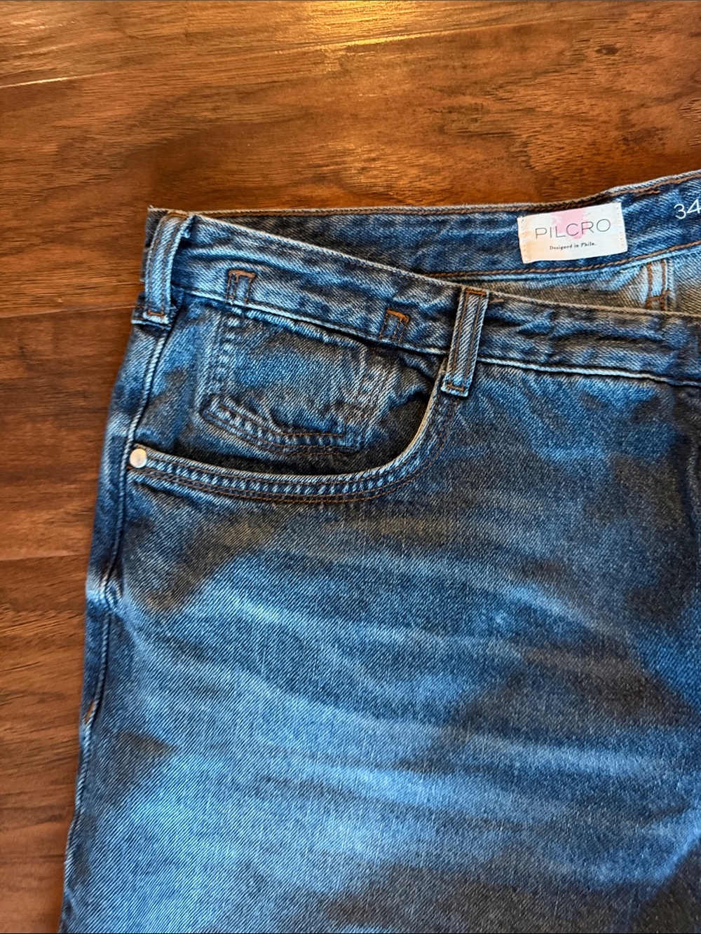 Pilcro Mid-Rise Denim Straight-Leg Women’s Jeans - Size 34 - NWT - Picture 9 of 10